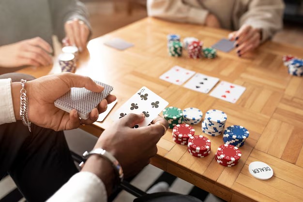 Live dealer table interface with mobile casino controls